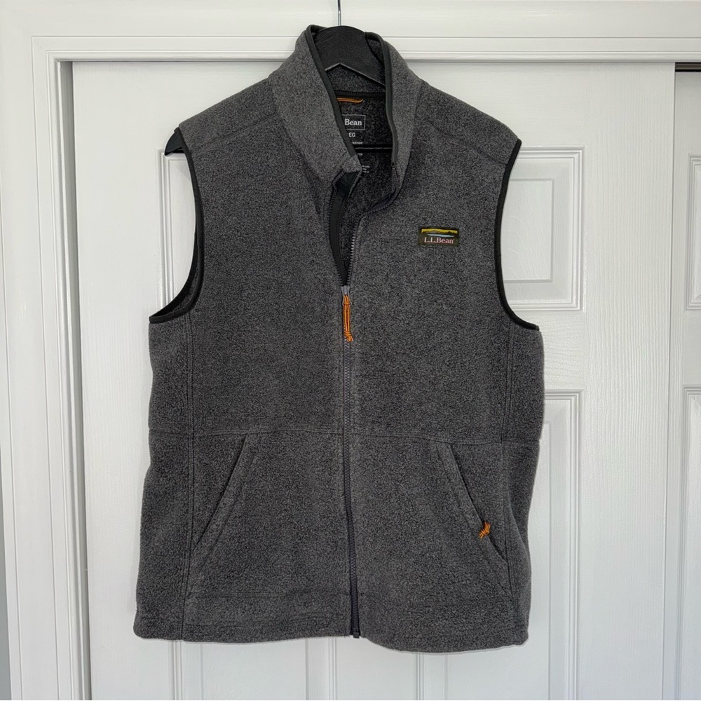 L.L. Bean Charcoal Mountain Classic Fleece Vest - Picture 2 of 5